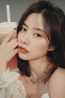 女皇请你狠一点